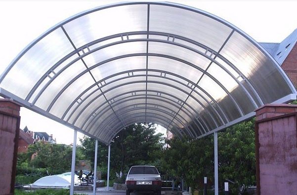 Polycarbonate electric roof